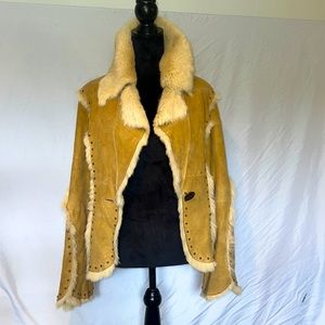 The most beautiful luxurious & also everyday piece you’ll love and wear forever